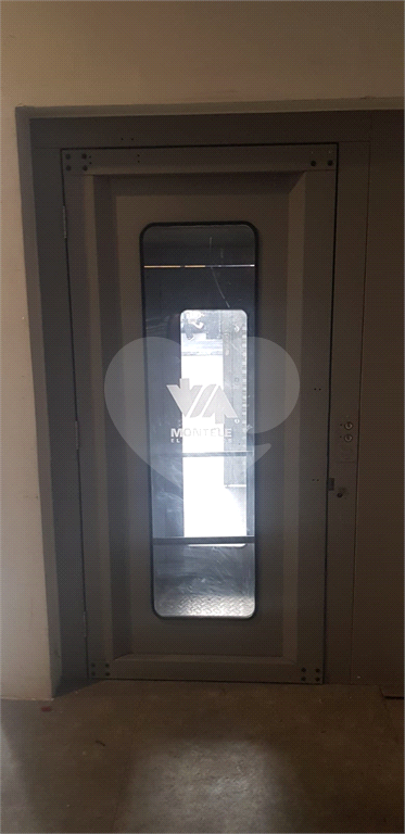 PRÉDIO  COMERCIAL DE 3 ANDARES EM PINHEIROS 