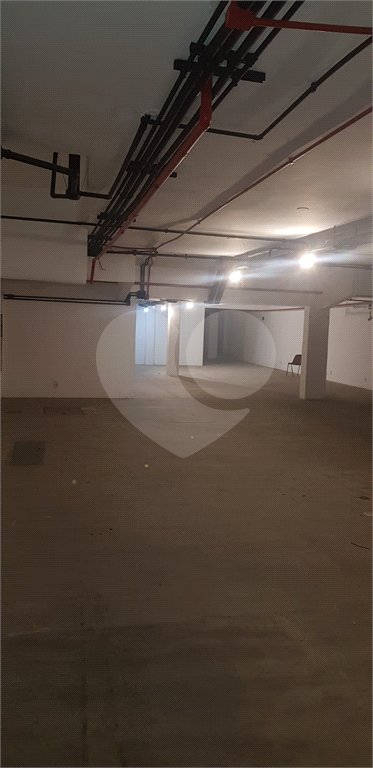 PRÉDIO  COMERCIAL DE 3 ANDARES EM PINHEIROS 