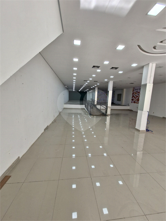 PRÉDIO  COMERCIAL DE 3 ANDARES EM PINHEIROS PRÓXIMO A FARIA LIMA  - SUPER REFORMADO