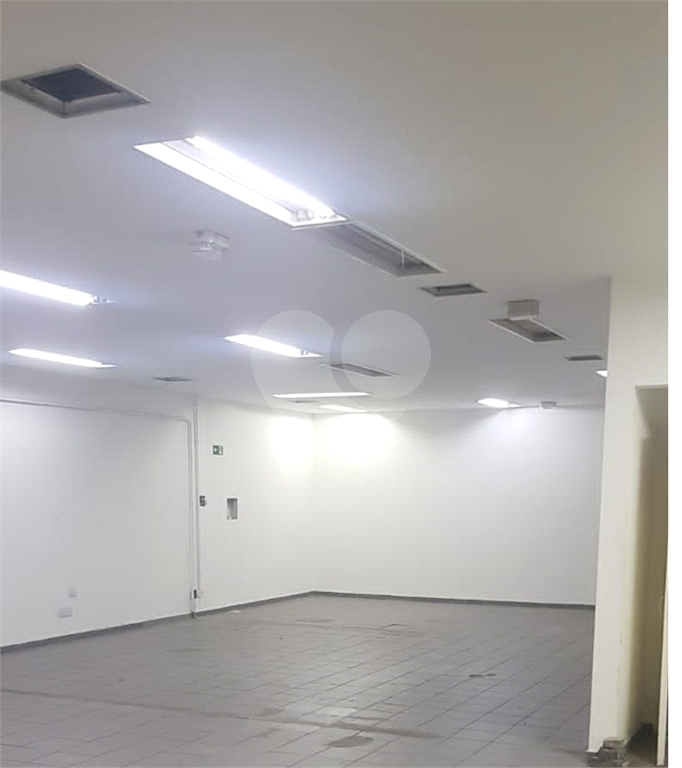 PRÉDIO  COMERCIAL DE 3 ANDARES EM PINHEIROS 