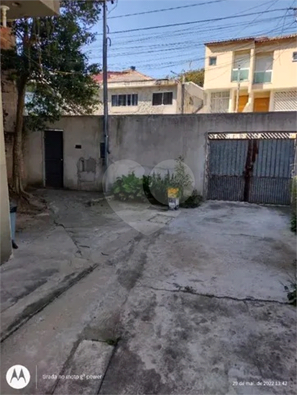 Terreno à venda na Penha - Zoneamento ZEU