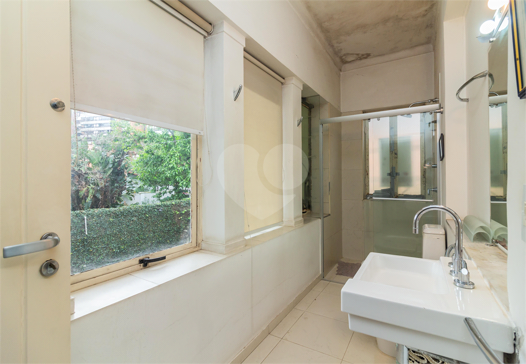 CASA em VILA MADALENA