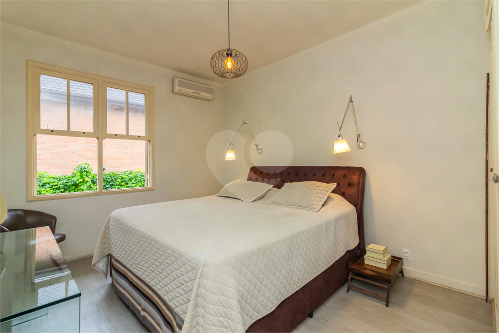 CASA em VILA MADALENA