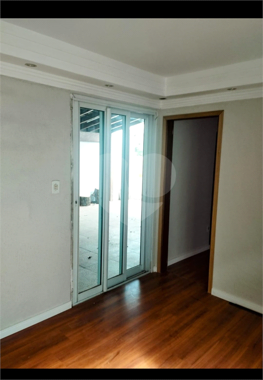 Casa à venda com 3 quartos, 150m² - Foto 11