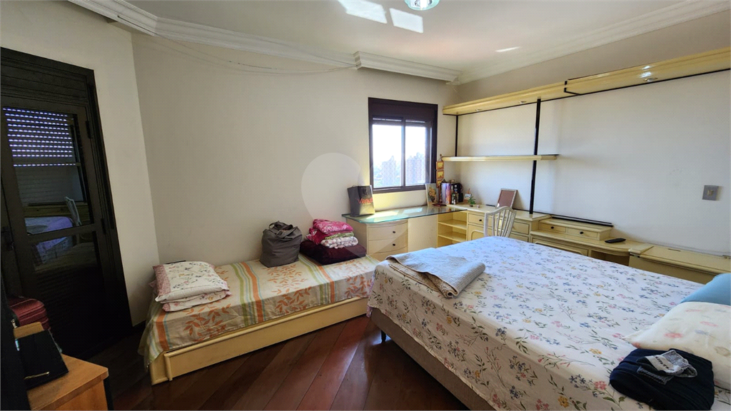 APTO 4 DORM (SUÍTES) E 5 GARAGENS NA SAÚDE