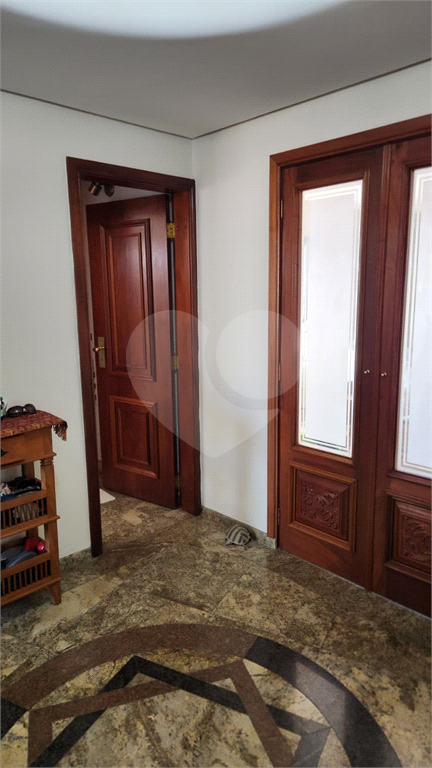 APTO 4 DORM (SUÍTES) E 5 GARAGENS NA SAÚDE