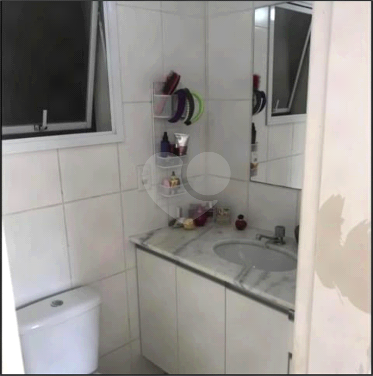 Apartamento à venda com 2 quartos, 69m² - Foto 3