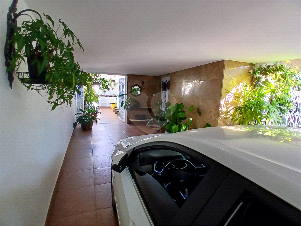 Casa térrea com piscina no bairro Palmas do Tremembé!