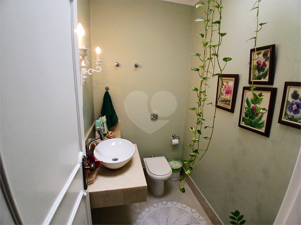 Casa térrea com piscina no bairro Palmas do Tremembé!