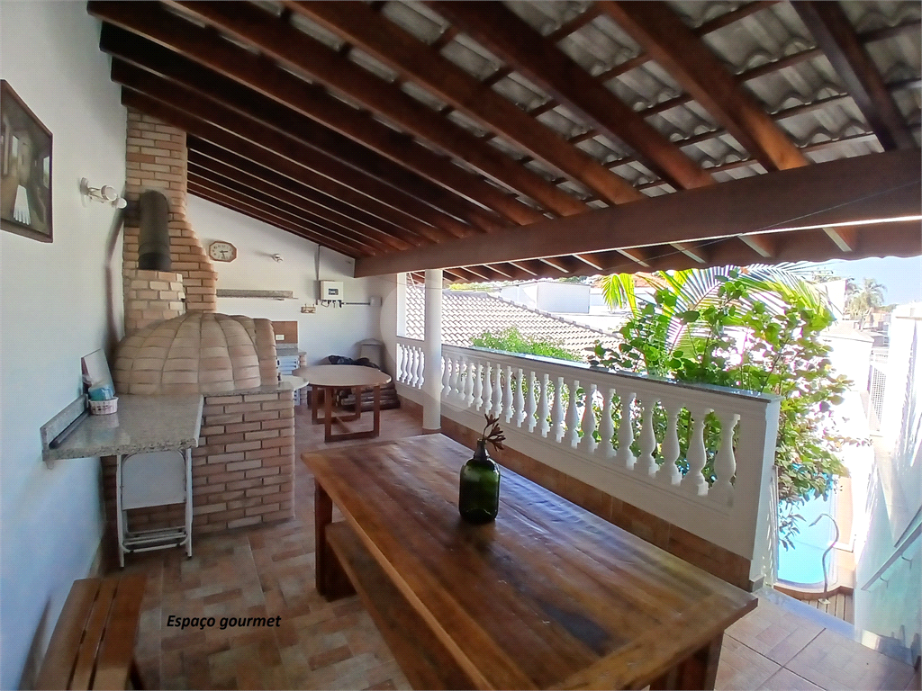 Casa térrea com piscina no bairro Palmas do Tremembé!