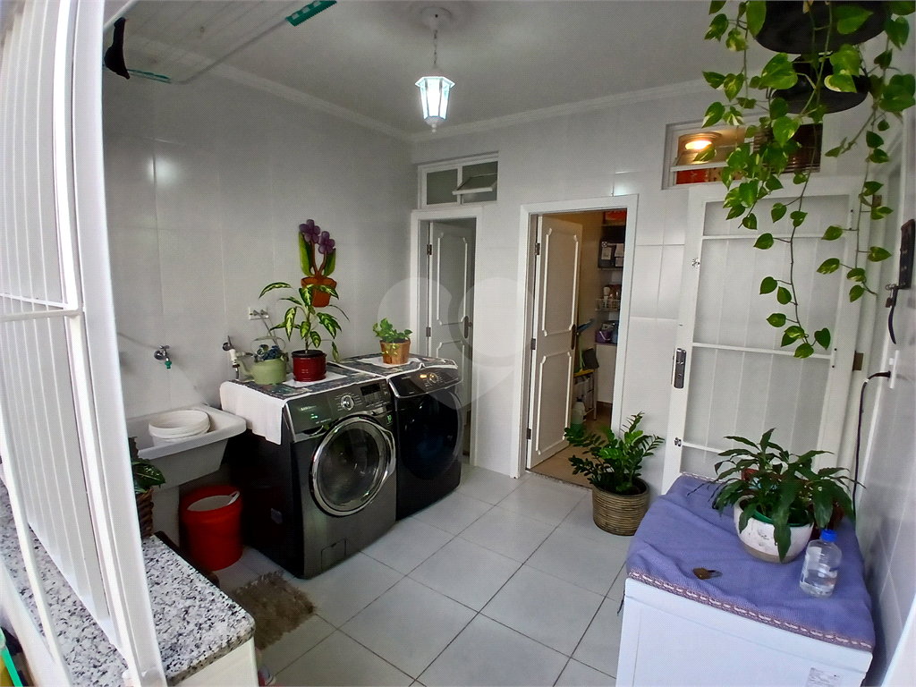 Casa térrea com piscina no bairro Palmas do Tremembé!