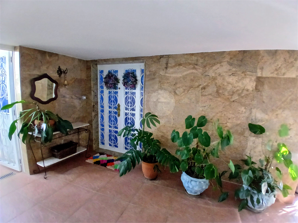 Casa térrea com piscina no bairro Palmas do Tremembé!