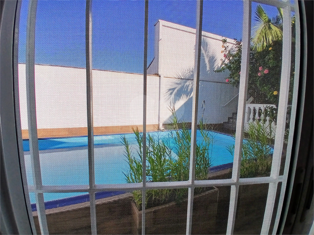 Casa térrea com piscina no bairro Palmas do Tremembé!