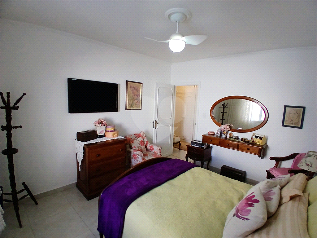 Casa térrea com piscina no bairro Palmas do Tremembé!