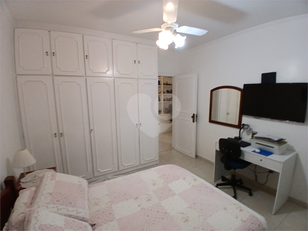 Casa térrea com piscina no bairro Palmas do Tremembé!