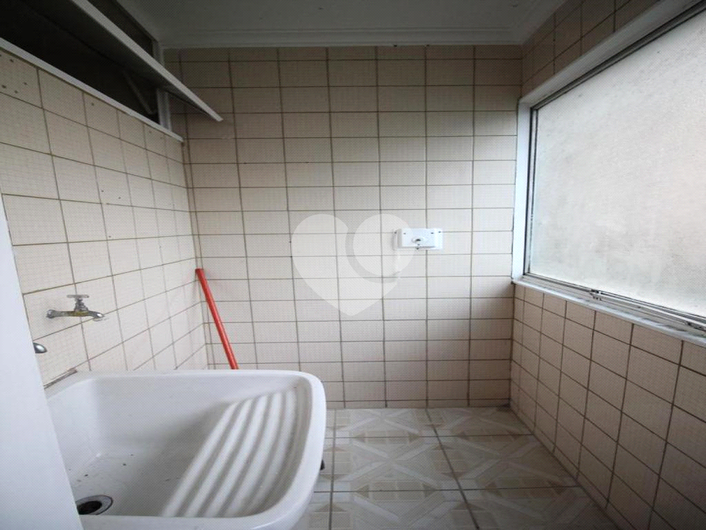 Apartamento a venda com 2 dormitórios no Bairro Vila Nova Cachoeirinha