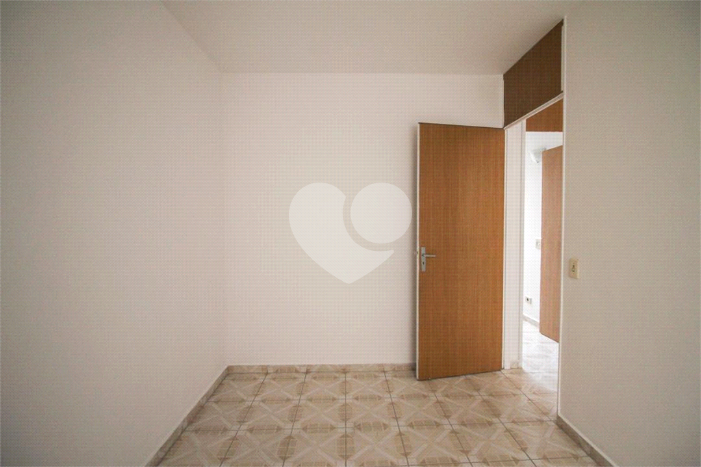 Apartamento a venda com 2 dormitórios no Bairro Vila Nova Cachoeirinha