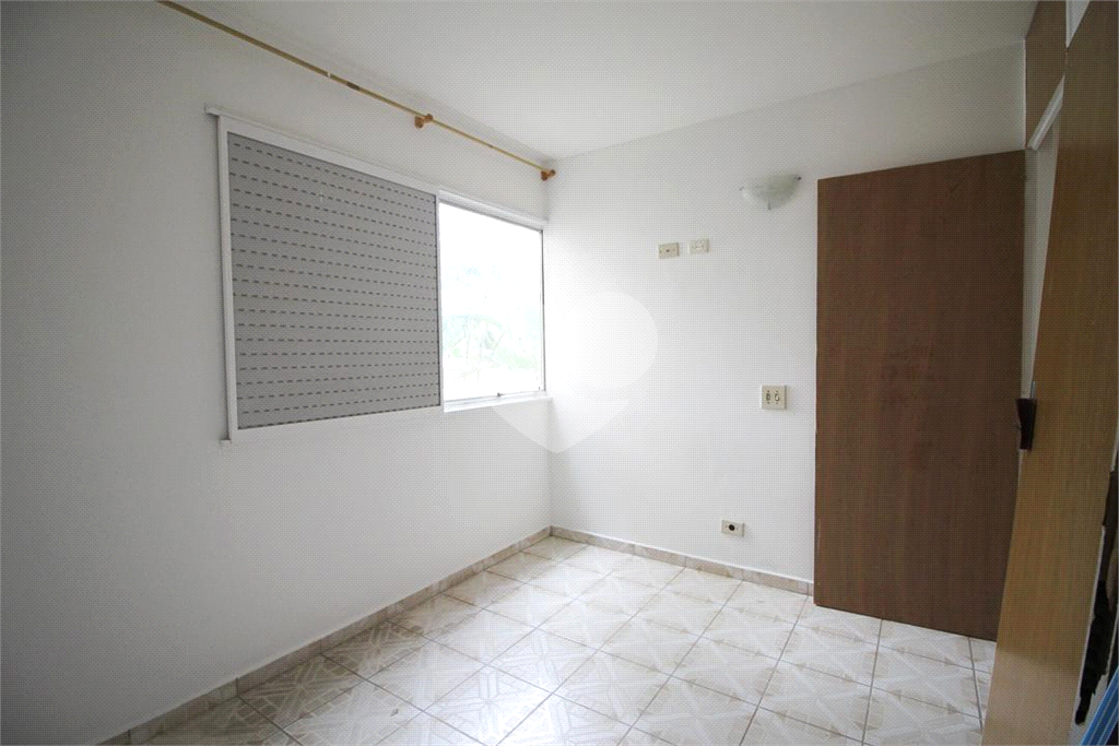 Apartamento a venda com 2 dormitórios no Bairro Vila Nova Cachoeirinha