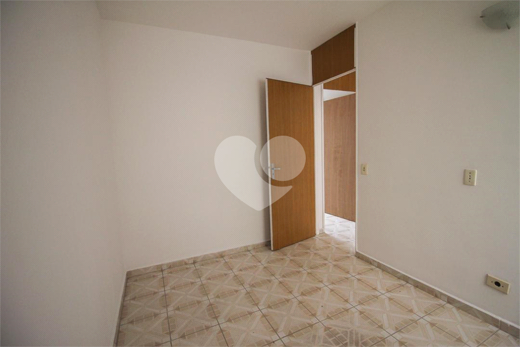 Apartamento a venda com 2 dormitórios no Bairro Vila Nova Cachoeirinha