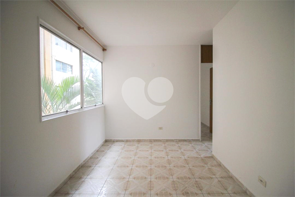 Apartamento a venda com 2 dormitórios no Bairro Vila Nova Cachoeirinha