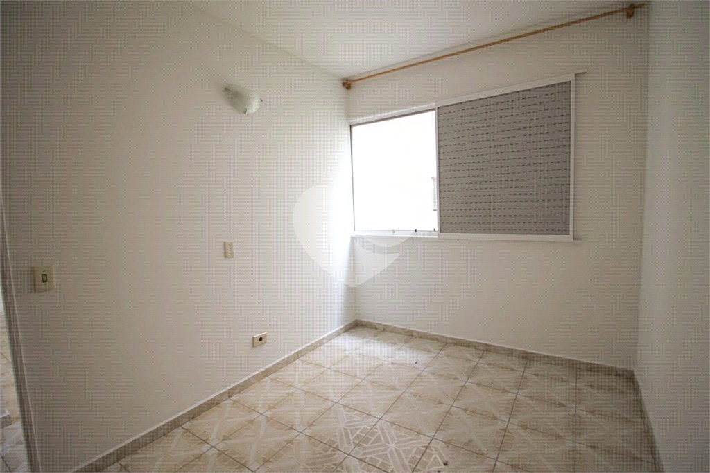 Apartamento a venda com 2 dormitórios no Bairro Vila Nova Cachoeirinha