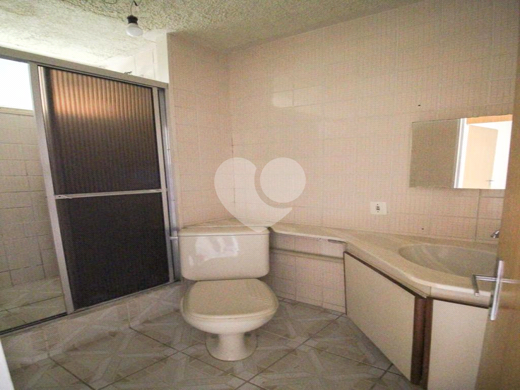 Apartamento a venda com 2 dormitórios no Bairro Vila Nova Cachoeirinha