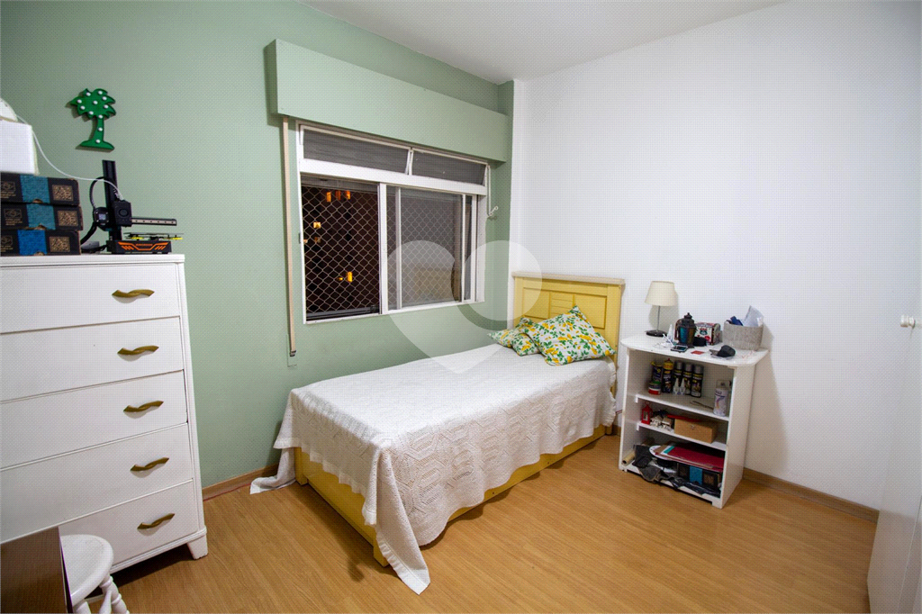 APARTAMENTO em PINHEIROS