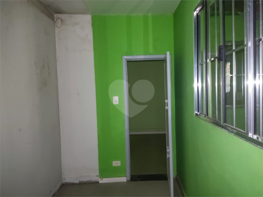 predio comercial na av coronel sezefredo fagundes.