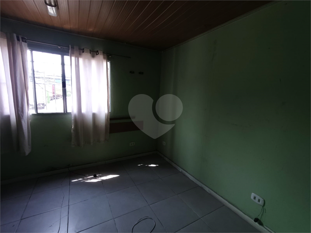 predio comercial na av coronel sezefredo fagundes.