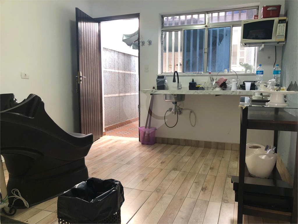 Casa à venda e aluguel com 2 quartos, 96m² - Foto 17