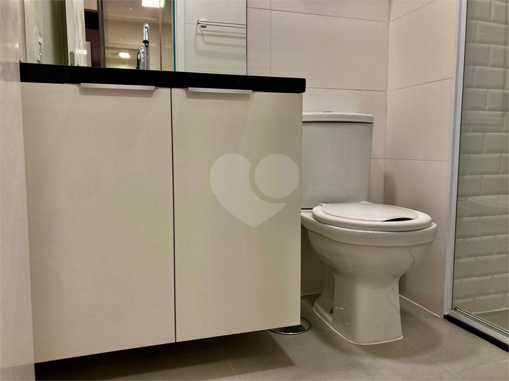 APARTAMENTO em PINHEIROS