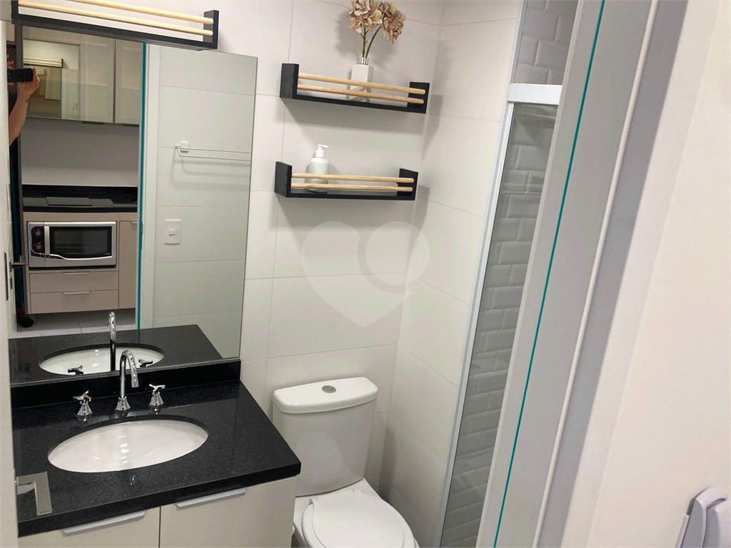 APARTAMENTO em PINHEIROS