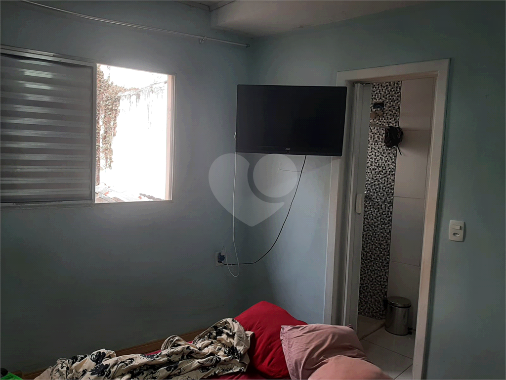 2 Casas na PARADA INGLESA com 192 m², 4 dormitórios, 1 suíte, 4 banheiros, quintal e 2 vagas