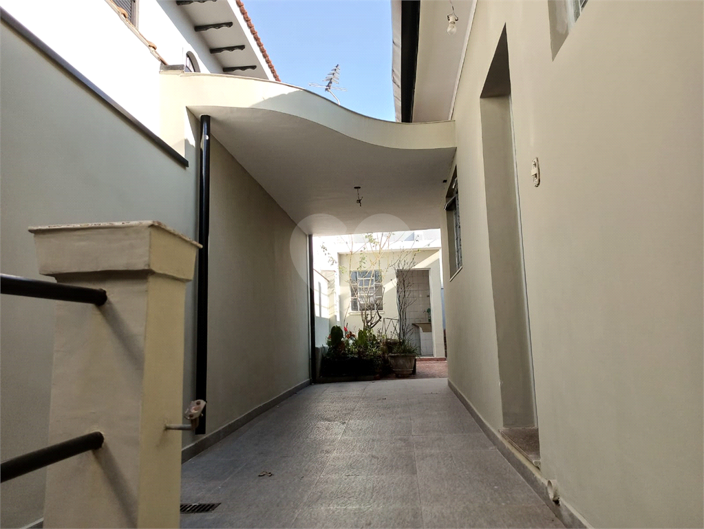 Casa à venda e aluguel com 4 quartos, 235m² - Foto 11