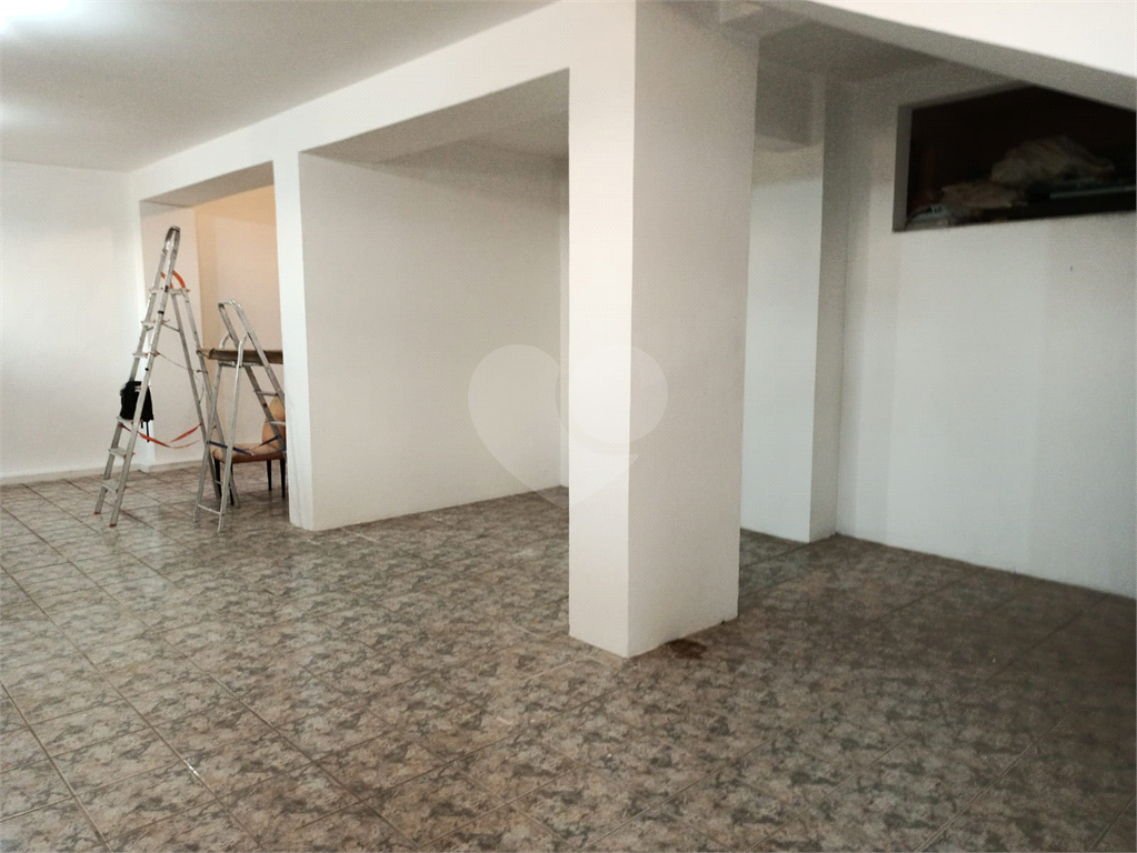 Casa à venda e aluguel com 4 quartos, 235m² - Foto 34