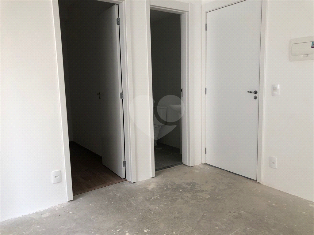 Apartamento à venda com 2 quartos, 34m² - Foto 29