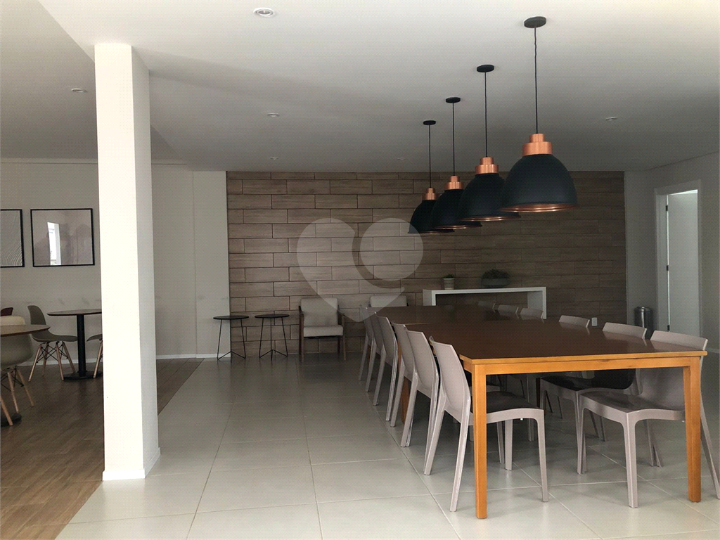 Apartamento à venda com 2 quartos, 34m² - Foto 12