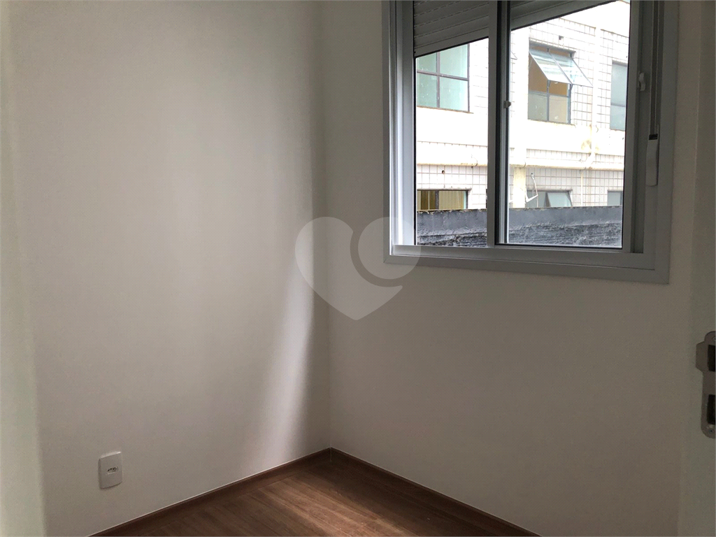 Apartamento à venda com 2 quartos, 34m² - Foto 22