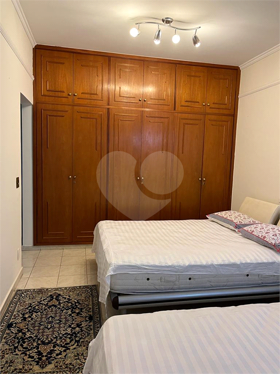Casa à venda com 6 quartos, 1000m² - Foto 18