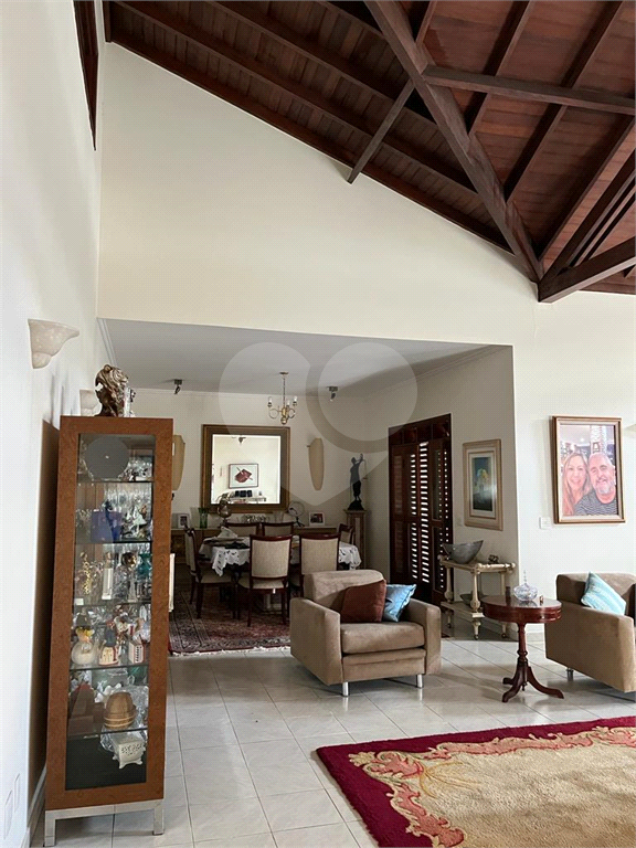 Casa à venda com 6 quartos, 1000m² - Foto 10