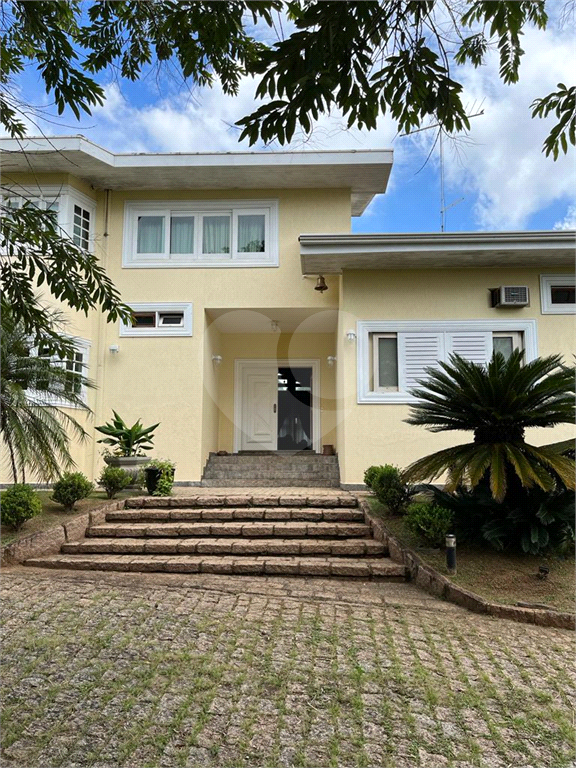Casa à venda com 6 quartos, 1000m² - Foto 1