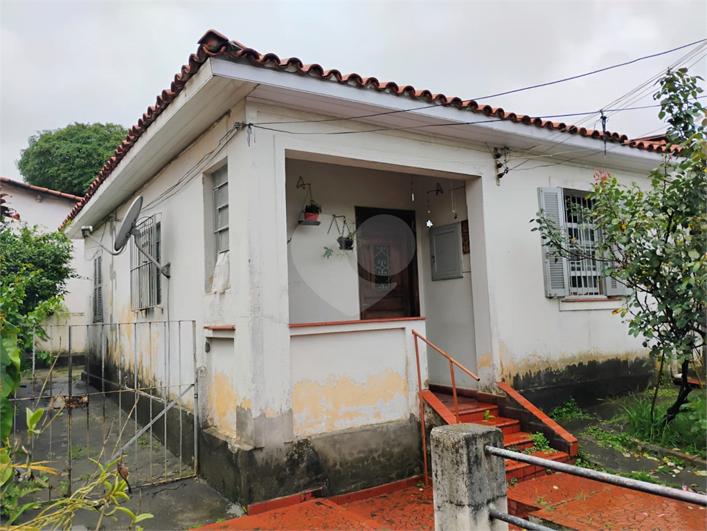 Casa à venda com 2 quartos, 400m² - Foto 12