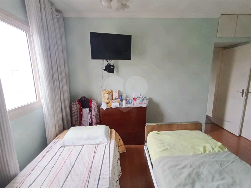 APARTAMENTO em CAMBUCI