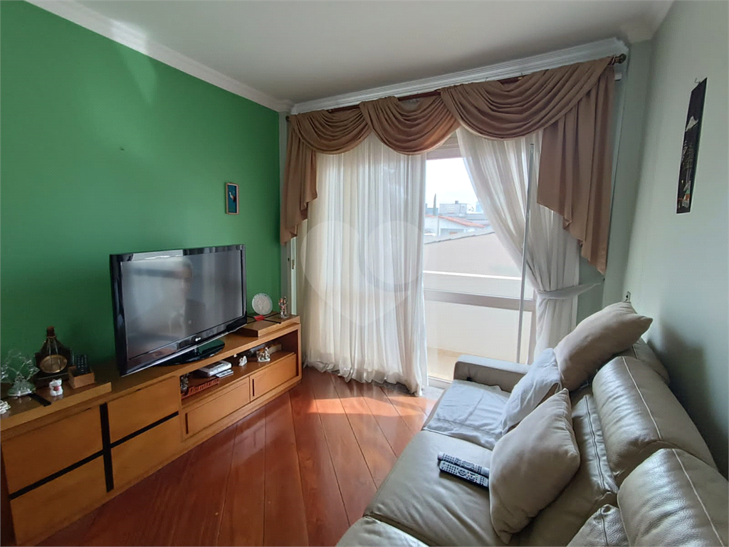 APARTAMENTO em CAMBUCI