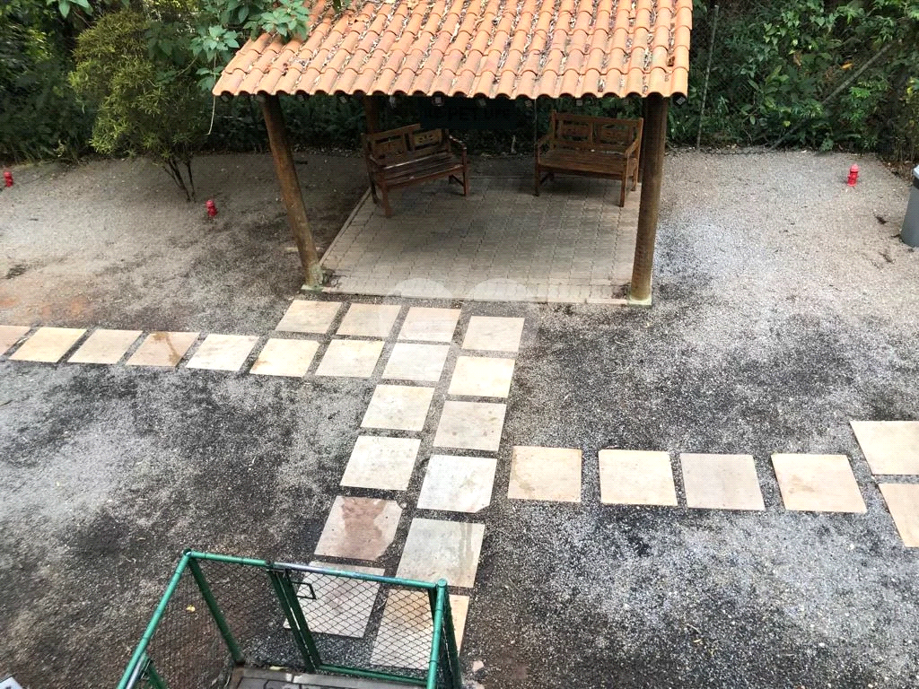 APARTAMENTO NO MORUMBI