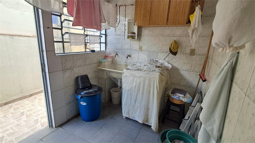 Casa Assobradada à venda | 250 m² | 3 dormitórios | 3 vagas na Parada Inglesa!