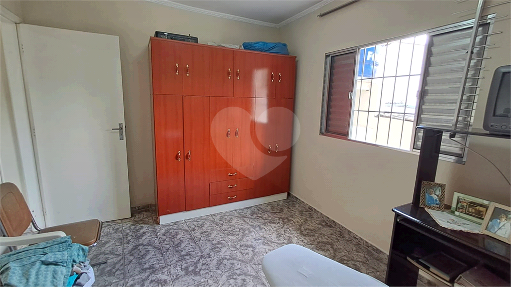 Casa Assobradada à venda | 250 m² | 3 dormitórios | 3 vagas na Parada Inglesa!