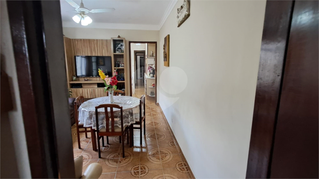Casa Assobradada à venda | 250 m² | 3 dormitórios | 3 vagas na Parada Inglesa!