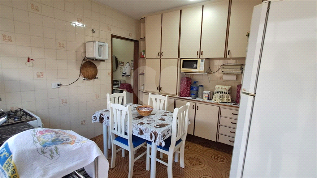 Casa Assobradada à venda | 250 m² | 3 dormitórios | 3 vagas na Parada Inglesa!