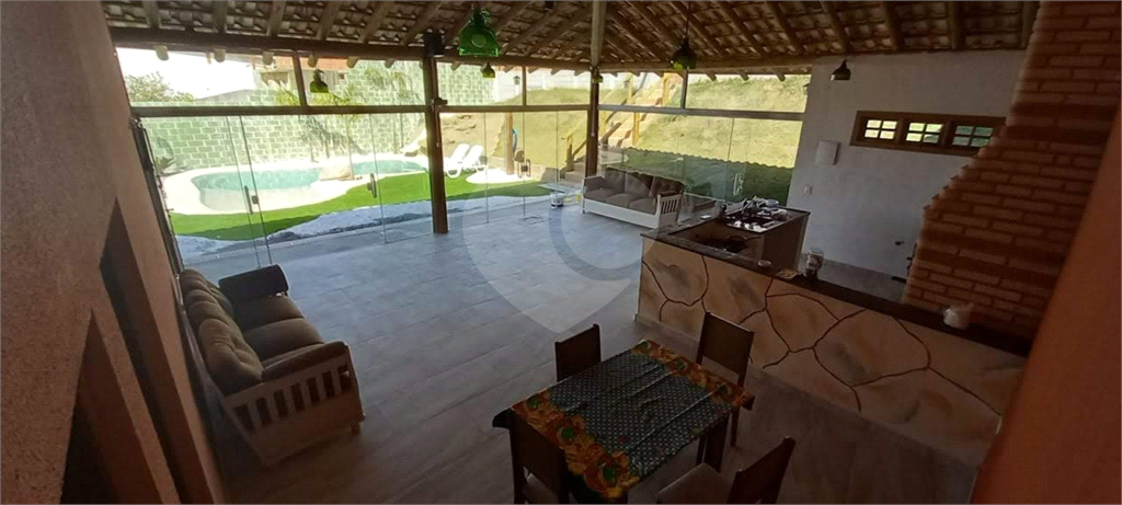 Chácara à venda com 1 quarto, 141m² - Foto 4